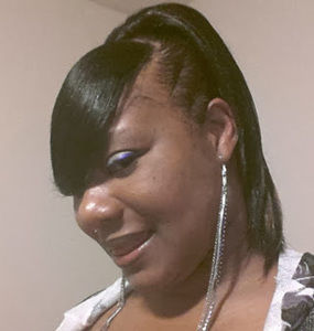 Meet your Posher, Lacie